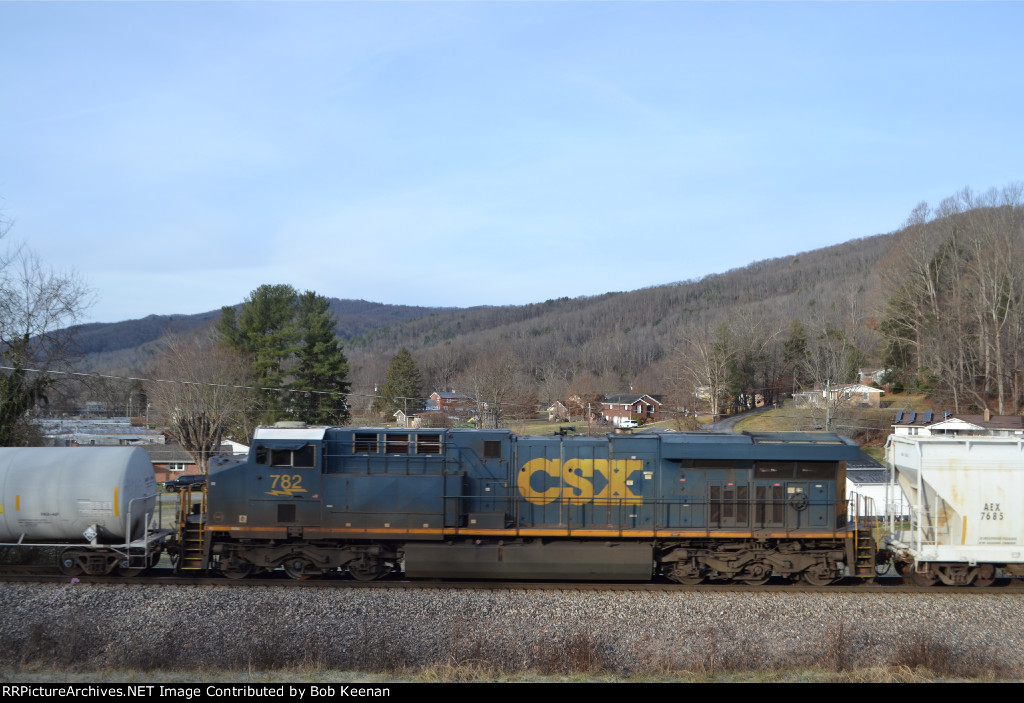 CSX 782